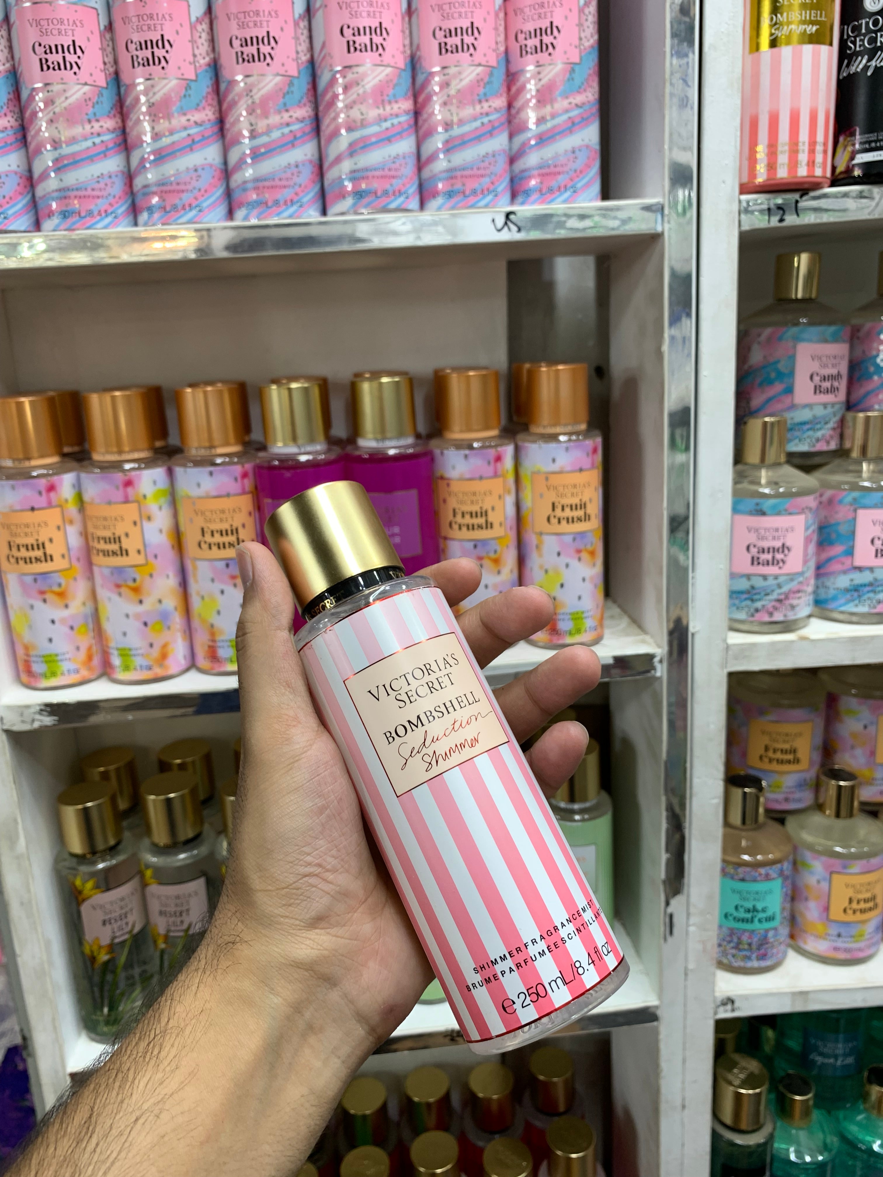 VICTORIA’S SECRET BOMBSHELL SHIMMER BODY FRAGRANCE MIST